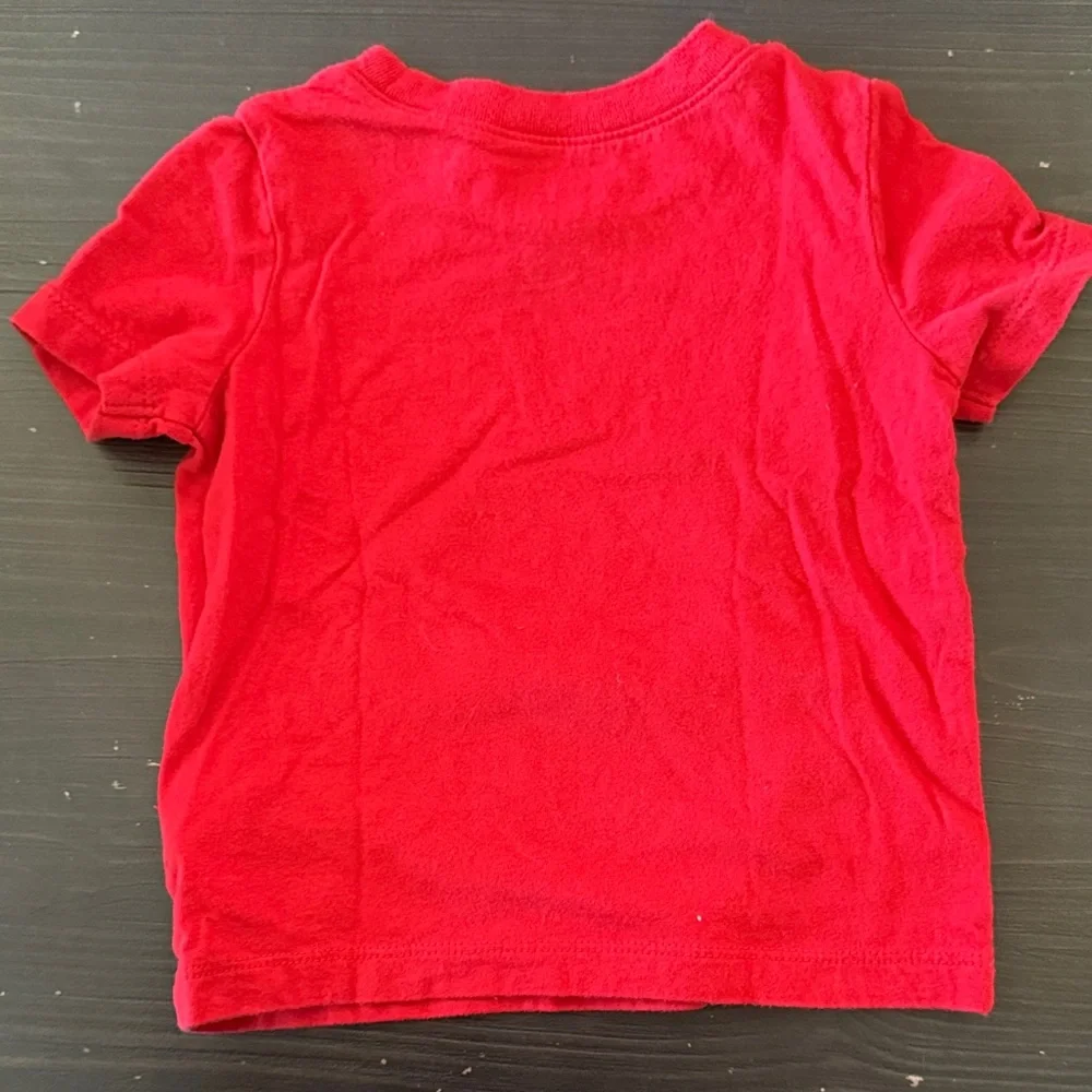 GAP Red Snoopy Short Sleeve Tee - Picture 3 of 4